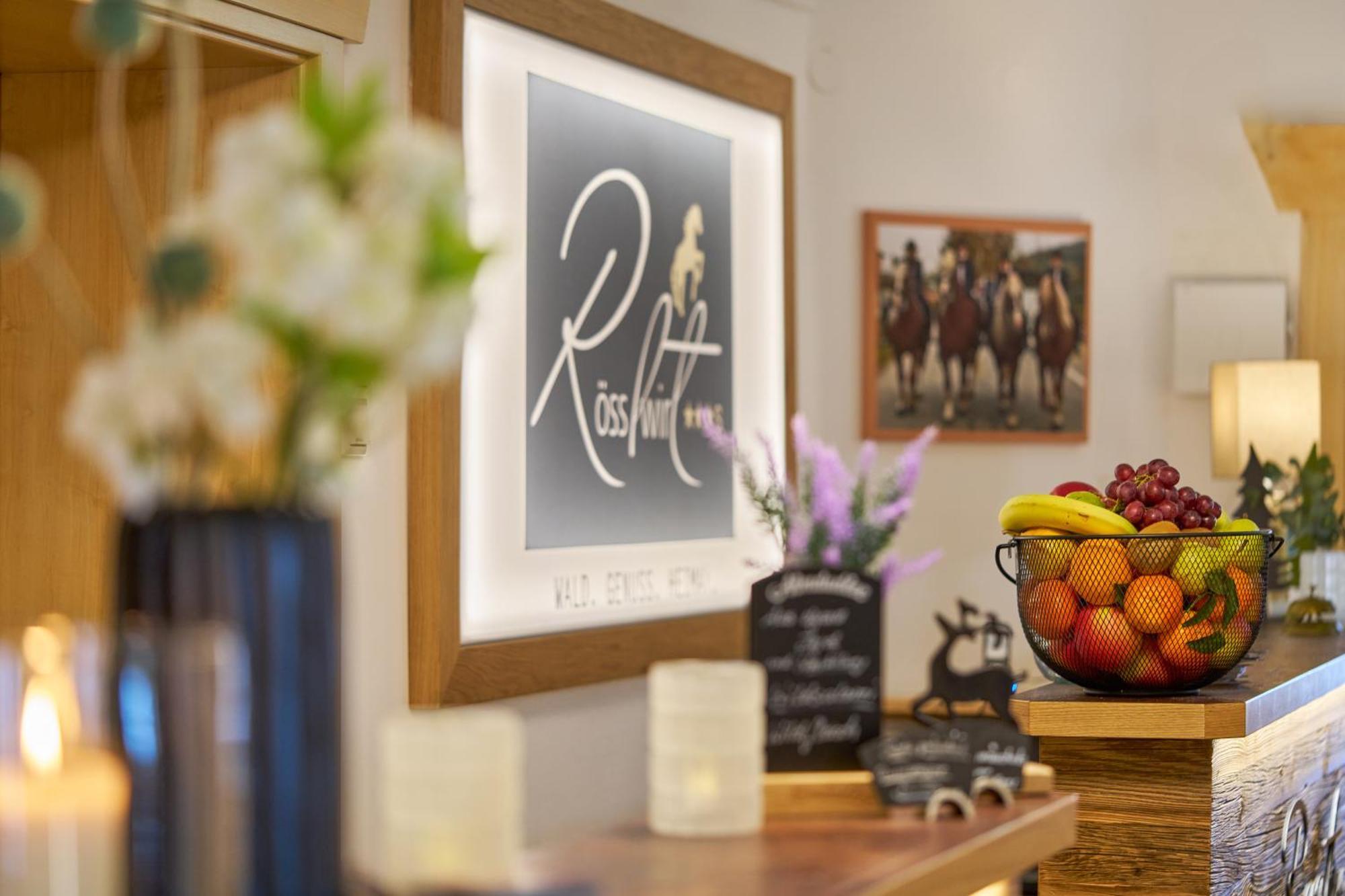 Wander Und Aktiv Hotel Roesslwirt Lam Eksteriør bilde