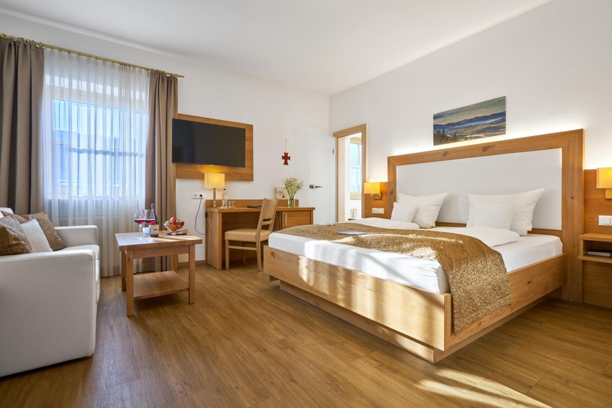 Wander Und Aktiv Hotel Roesslwirt Lam Eksteriør bilde